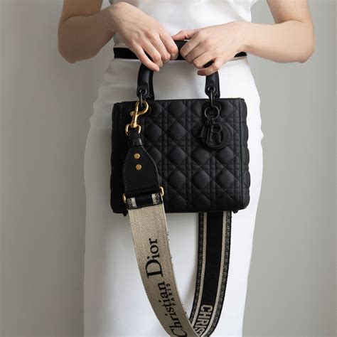 lady dior bag black and white